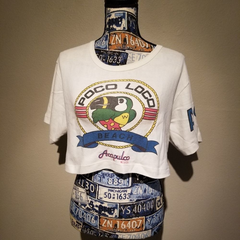 VINTAGE POCO LOCO ACAPULCO CROP TOP SIZE LARGE. B7